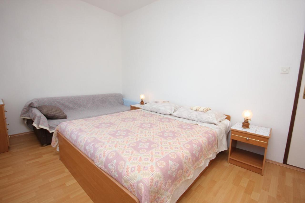 Apartment Savar 8079A Brbinj Exterior photo